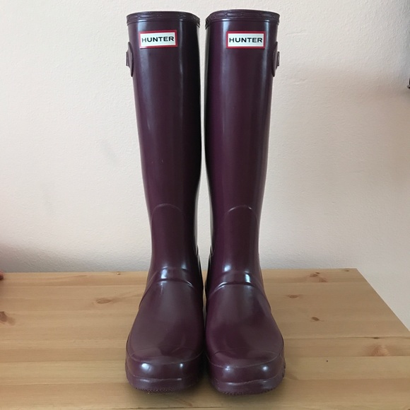 HUNTER RAIN BOOTS - Picture 1 of 4